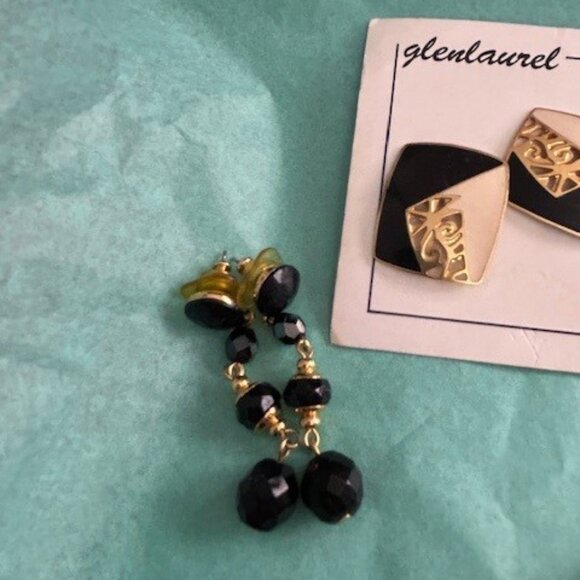 5 pairs of classic color earrings - Picture 3 of 9